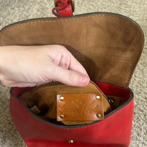 Patricia Nash Vatoni Convertible Leather Backpack Red Women's Travel Handbag - Picture 4 of 13